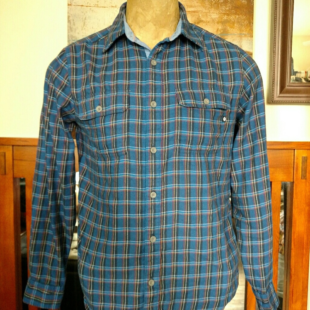 Marmot long sleeve flannel, small